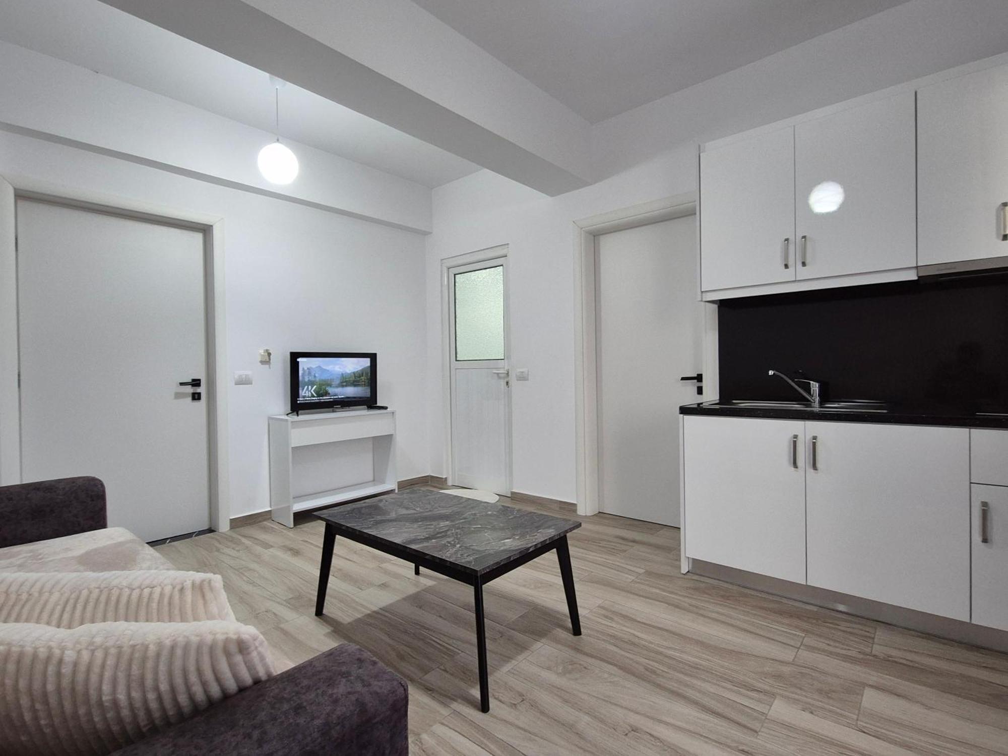 Flore Rooms Sarandë Eksteriør billede