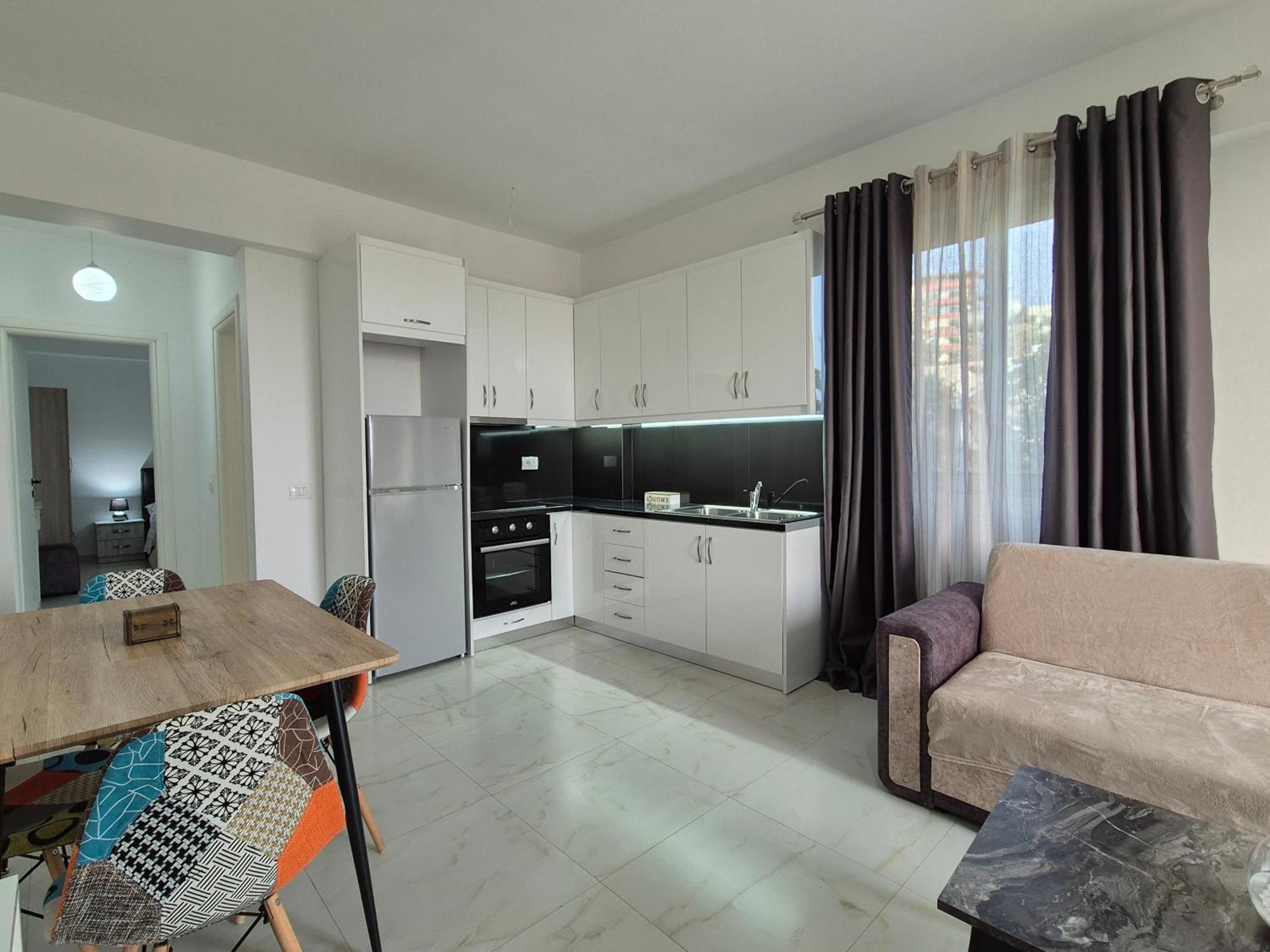 Flore Rooms Sarandë Eksteriør billede